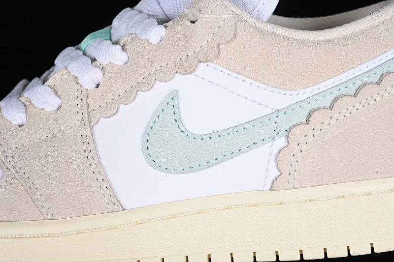 All categories Air Jordan Jordan series basketball shoes Air Jordan 1 Low G version pure original Air Jordan 1 Low AJ1 Joe 1 pink and white low-top cultural casual sneakers DZ5356-800